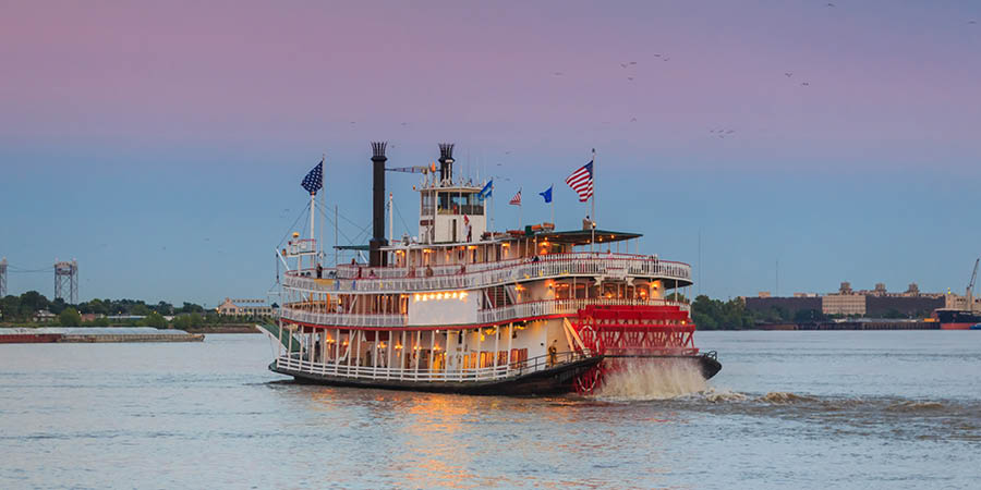 Sailing along the Mississippi on the Creole Queen